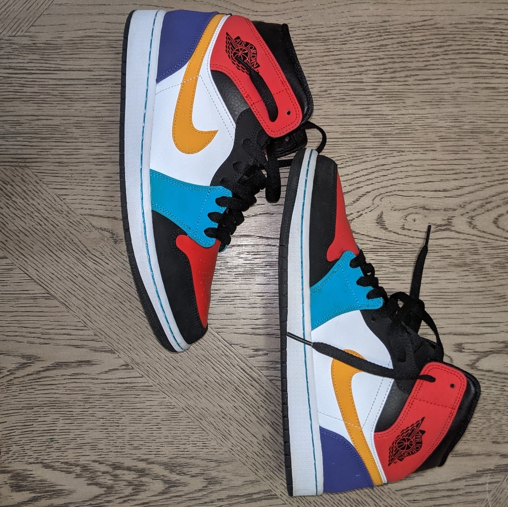 Air Jordan 1 Mid Multi Color Size 9.5